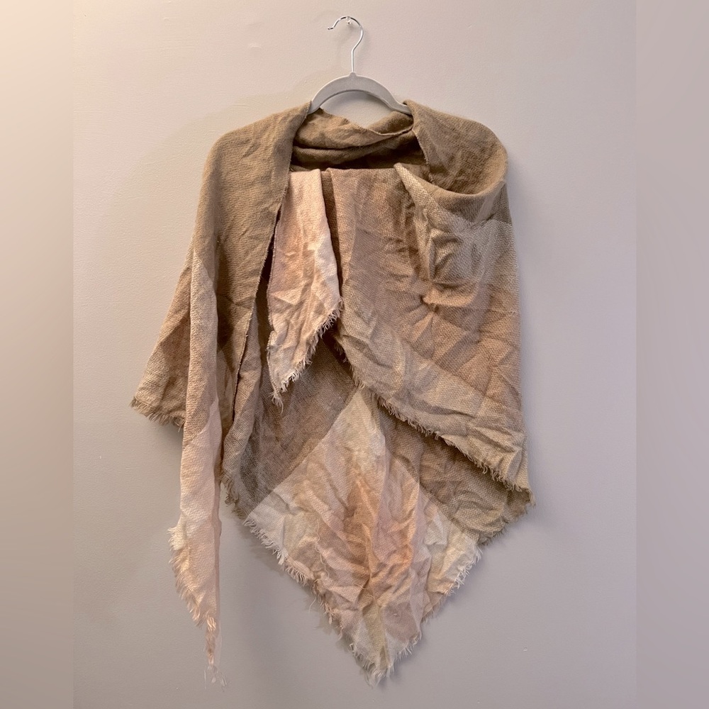 Super cute and cozy scarf